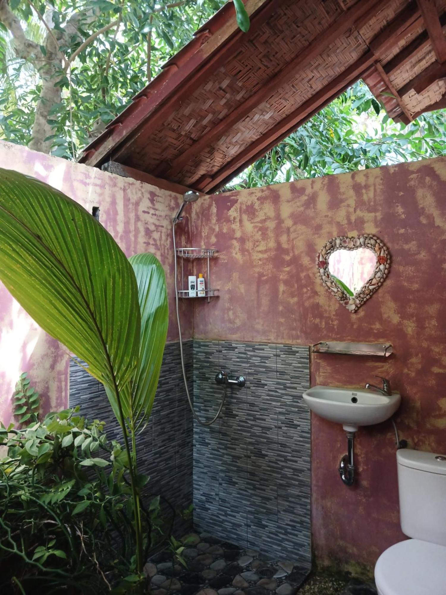 Nusa Penida Pudak Nature Bungalow Ped ภายนอก รูปภาพ